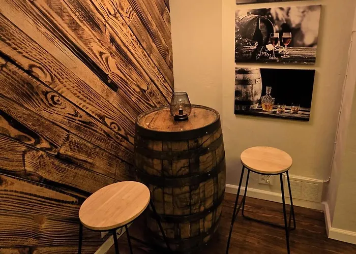 Apartment Carey Way Quarters - The Speakeasy Pittsburgh